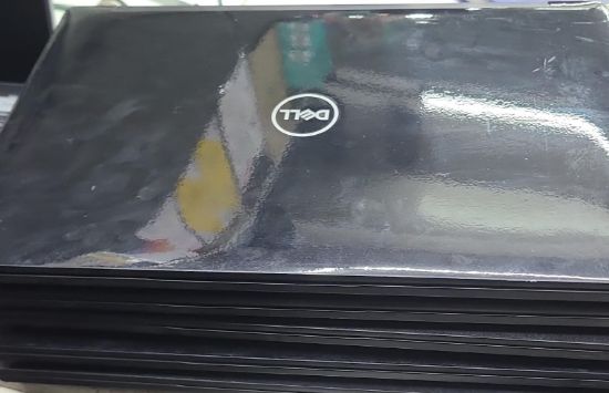 Picture of Latitude 7490