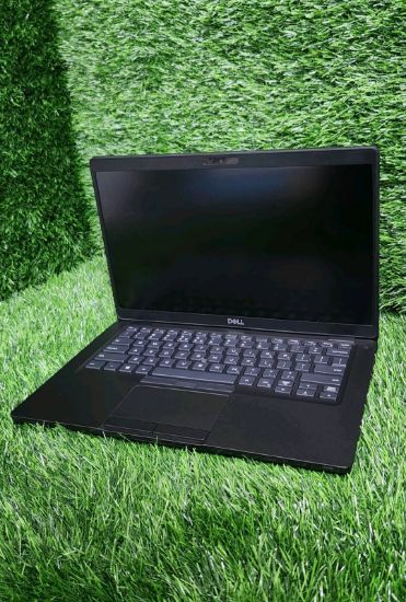 Picture of Dell latitude 5400